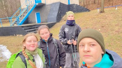 Світлана Гаврих з друзями на змаганнях