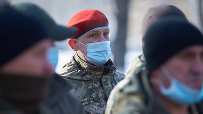 В Івано-Франківську вшанували героїв, полеглих на Майдані та у битві за Дебальцеве