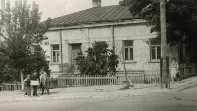 З парку – на Дубенське: у Рівному вчетверте перепоховали останки Олеко Дундича З парку – на Дубенське: у Рівному вчетверте перепоховали останки Олеко Дундича