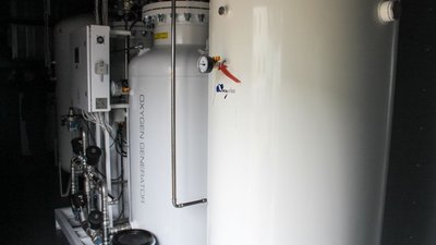 Біля лікарні на Рівненщині встановлюють ще одну кисневу станцію Біля лікарні на Рівненщині встановлюють ще одну кисневу станцію