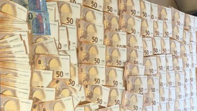 На Закарпатті судитимуть двох чоловіків, яких підозрюють в організації нелегальної міграції до ЄС На Закарпатті судитимуть двох чоловіків, яких підозрюють в організації нелегальної міграції до ЄС