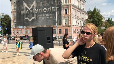 У Києві пройшла акція родин захисників "Азовсталі" У Києві пройшла акція родин захисників "Азовсталі"