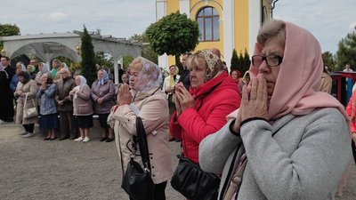 "Ми хочемо жити у свободі": Епіфаній очолив літургію у Жидичинському монастирі на Волині "Ми хочемо жити у свободі": Епіфаній очолив літургію у Жидичинському монастирі на Волині