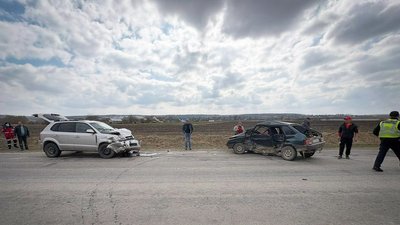 На Красилівщині поліцейські встановлюють обставини ДТП, в якій травмувався 66-річний водій