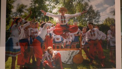 В Івано-Франківську презентували фотовиставку "Обличчя нових громад" В Івано-Франківську презентували фотовиставку "Обличчя нових громад"
