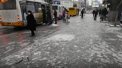 За останню добу в травмопункт Херсона звернулося втричі більше людей ніж завжди За останню добу в травмопункт Херсона звернулося втричі більше людей ніж завжди