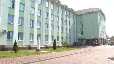 Планові операції та прийом хворих з травмами відновили в Закарпатській обласній лікарні