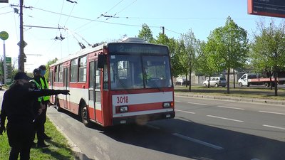 У Миколаєві патрульні перевіряли громадський транспорт