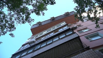 «Цар-балкони» та інші самочинні споруди в Дніпрі: у чому небезпека та яка відповідальність