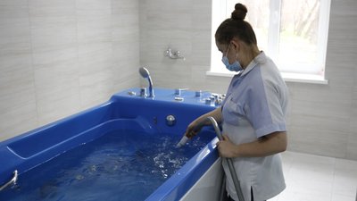 Понад 200 жителів Хмельниччини пройшли лікування на курортах України. Кому доступна послуга