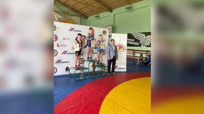 Вінничанин переміг у дитячому турнірі з греко-римської боротьби