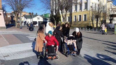 "Ангели серед нас": у Вінниці діти з інвалідністю знялися в соціальному кліпі