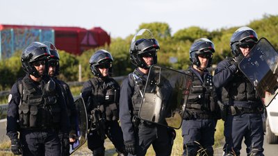 У Канаді чоловік, який видавав себе за поліцейського, вбив 16 людей