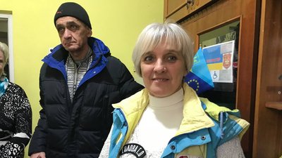 У Тернополі роздавали допомогу людям з інвалідністю