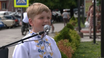 Юрій Напора під час концерту Юрій Напора під час концерту