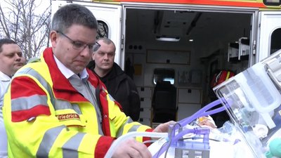 У Хмельницькому побував німецький парамедик, який рятує українських дітей