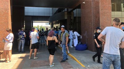 Суд над Стерненком