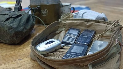 Речі військових РФ: до Житомирського краєзнавчого музею принесли нові експонати Речі військових РФ: до Житомирського краєзнавчого музею принесли нові експонати