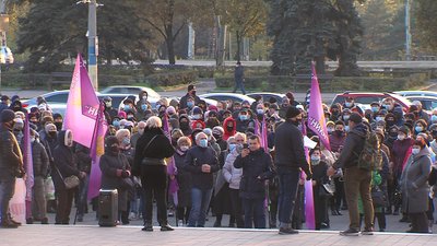 У Запоріжжі підприємці мітингували проти карантину вихідного дня