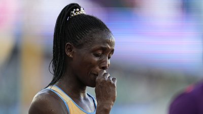 Чемпіонка світу з бігу на 3000 м з перешкодами відсторонена від змагань через підозру у вживанні допінгу