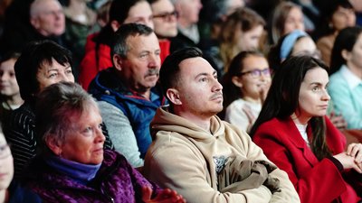 В Ужгороді учні музичної школи на благодійному концерті зібрали понад 17 тис. грн для ЗСУ В Ужгороді учні музичної школи на благодійному концерті зібрали понад 17 тис. грн для ЗСУ