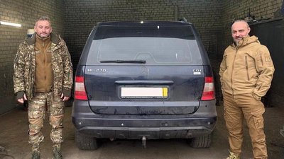 "Сьогоднішнє військо, йому важко без комунікації, важко без самопрезентації": інтерв'ю з Сергієм Жаданом