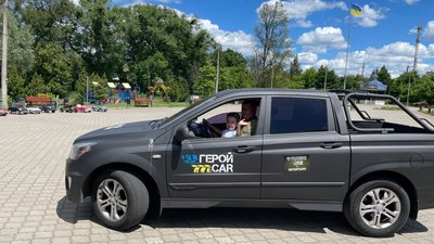 Пікап для військових
