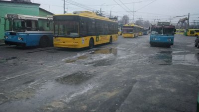 Сумські тролейбуси повертаються до ДЕПО через погоду