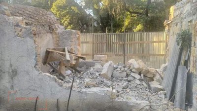 У центрі Одеси зупинили незаконні будівельні роботи У центрі Одеси зупинили незаконні будівельні роботи