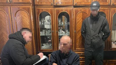 В Івано-Франківську викрили місцевого жителя, який підтримував Путіна В Івано-Франківську викрили місцевого жителя, який підтримував Путіна