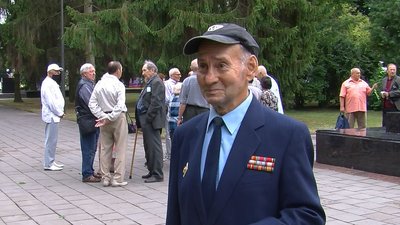 У Луцьку вшанували пам'ять загиблих у Другій світовій війні У Луцьку вшанували пам'ять загиблих у Другій світовій війні