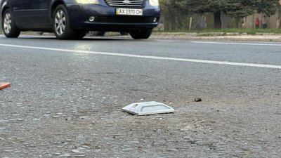 20 переходів в Ужгороді підсвітили світловідбивачами