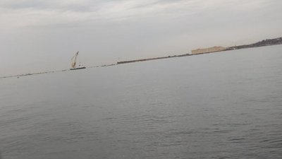 Окупанти будують загородження від атак з моря в Севастопольській бухті — "Атеш"