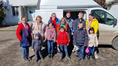 "Куди їхати, чим добиратися, ніхто не знав!" Історія мами – виховательки, яка вміє втілювати дитячі мрії "Куди їхати, чим добиратися, ніхто не знав!" Історія мами – виховательки, яка вміє втілювати дитячі мрії