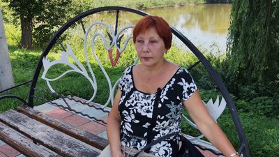 На Тернопільщині практикує українську та допомагає місцевим: історія переселенки з Херсона