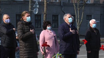 У Миколаєві відзначили 77-му річницю визволення міста від нацистських загарбників У Миколаєві відзначили 77-му річницю визволення міста від нацистських загарбників