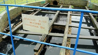 На Хортиці прокладають нову каналізаційну мережу. Роботи завершать за два роки На Хортиці прокладають нову каналізаційну мережу. Роботи завершать за два роки