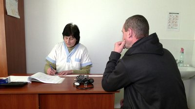 На Рівненщині бракує лікарів у віддалених селах. Кого шукають і що пропонують