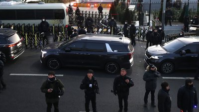 Слідчі затримують Юн Сок Йоля