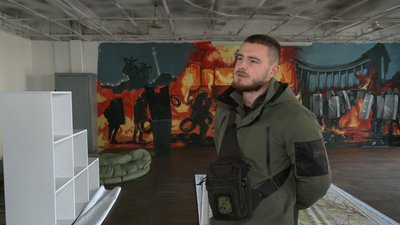 Стань "Миколайчиком" для захисників: у Черкасах для військових збирають смачні пакунки Стань "Миколайчиком" для захисників: у Черкасах для військових збирають смачні пакунки