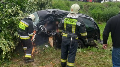 У ДТП на Закарпатті загинув 35-річний чоловік У ДТП на Закарпатті загинув 35-річний чоловік