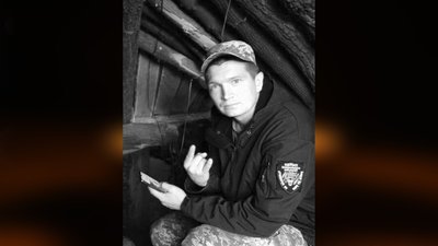 Троє солдат з Кіровоградщини загинули в боях за Україну Троє солдат з Кіровоградщини загинули в боях за Україну