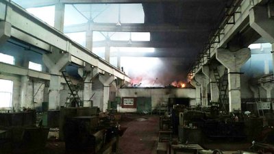 На Одещині горів покинутий завод