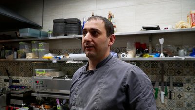 "Перший вибух, нас перетрусило": що розповідають очевидці про ракетний удар по Чернігову "Перший вибух, нас перетрусило": що розповідають очевидці про ракетний удар по Чернігову