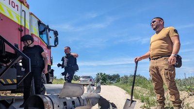 На Миколаївщині знищили два артилерійських снаряди На Миколаївщині знищили два артилерійських снаряди