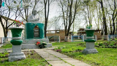 Шевченко на Рівненщині: усе, що варто знати про пам'ятники Шевченко на Рівненщині: усе, що варто знати про пам'ятники