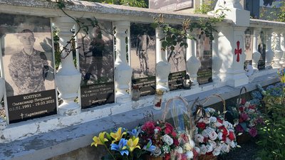 На Рівненщині священник перетворив церковне подвір'я в музей На Рівненщині священник перетворив церковне подвір'я в музей