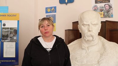 На сесії Охтирської районної ради склали повноваження троє депутатів На сесії Охтирської районної ради склали повноваження троє депутатів