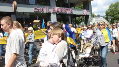"Щоб про Україну не забували". Харків'яни приєдналися до демонстрації у Німеччині