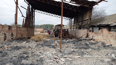 Обстрілювали й грабували хати. Мешканці Бишкіні на Сумщині показали наслідки російської окупації Обстрілювали й грабували хати. Мешканці Бишкіні на Сумщині показали наслідки російської окупації